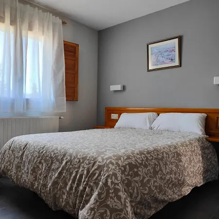 Hotel Puerta De Javalambre 3*