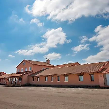 Hotel Puerta De Javalambre 3*