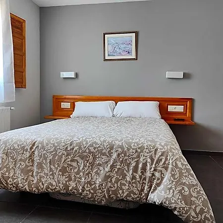 Hotel Puerta De Javalambre 3*