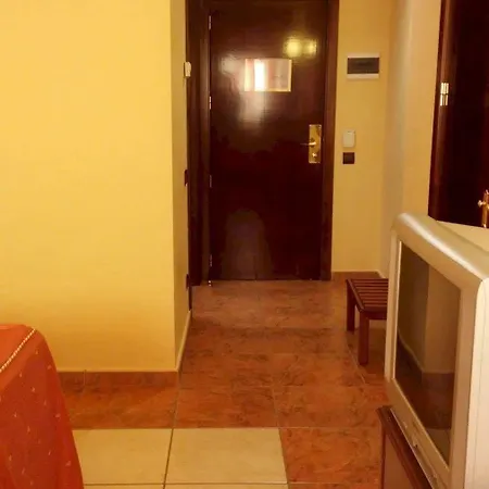 Hotel Puerta De Javalambre 3*