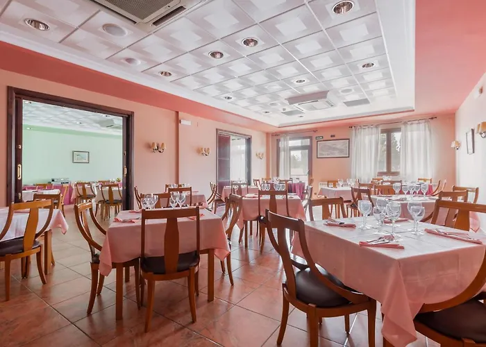 Puerta De Javalambre Hotel La Puebla De Valverde